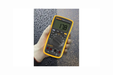DIGITAL MULTIMETER FLUKE 17B MAX,